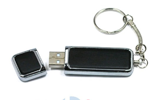 PZE507 Leather USB Flash Drives